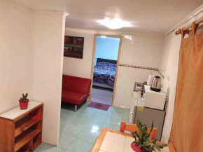 Arriendo para dos personas en pleno centro de Horcón a pasos de la Caleta